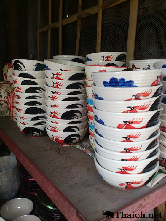 ランパーン名物ニワトリの器 | タイランドハイパーリンクス