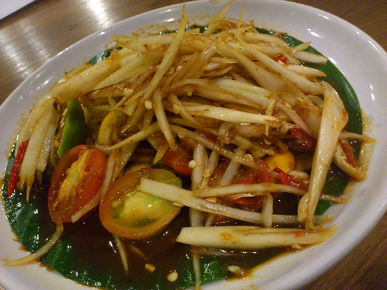 ソムタム（パパイヤサラダ）