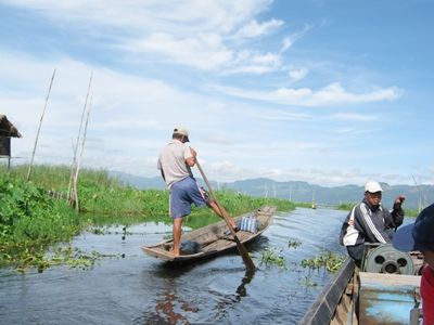 ヤンゴン観光名所：スーレー・パゴダ(スーレー・パヤー)