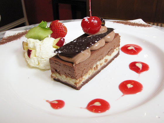 THE FABULOUS Dessert Cafe