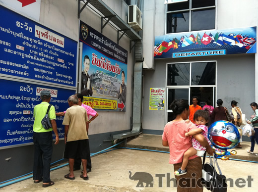 ウボンラチャタニ－パクセー陸路国境越えガイド