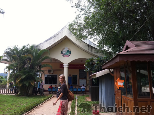 ウボンラチャタニ－パクセー陸路国境越えガイド