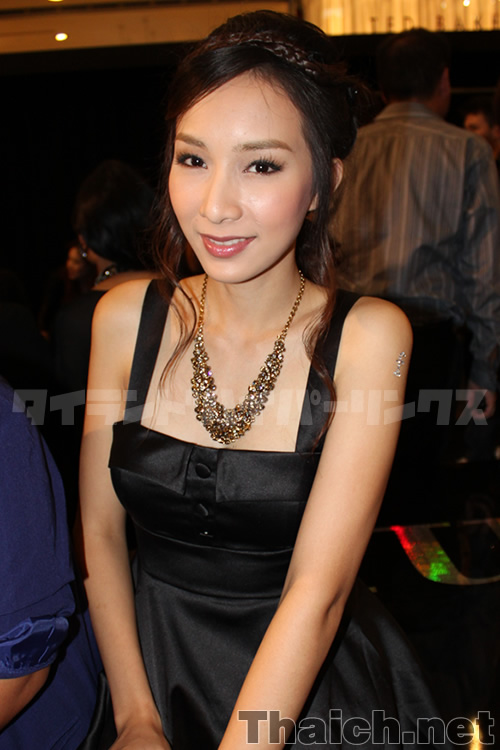 ミン-ナットワラー ウォンワーサナー(MINT-Nutvara Wongwasana)