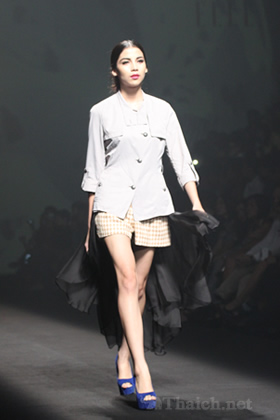 27 FRIDAY-ELLEファッションウィーク2012 秋冬