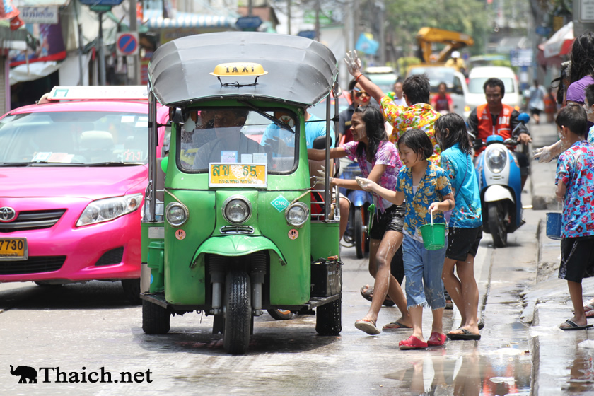 2013年ソンクラーン（タイ正月・水かけ祭り）の様子