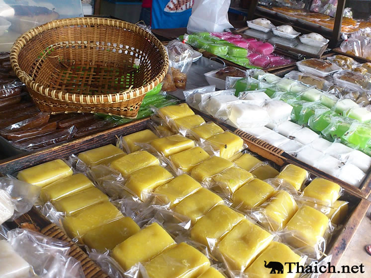 ランパーンの美味しいお菓子屋さんカノムタイメープラノーム