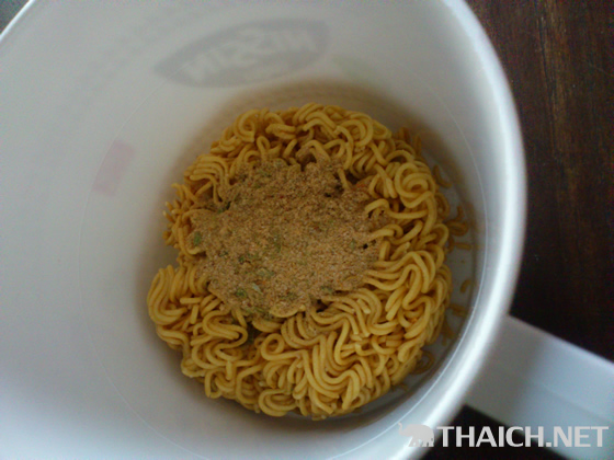 タイの日清袋麺は7バーツ（約20円）なのに濃厚スープで激旨
