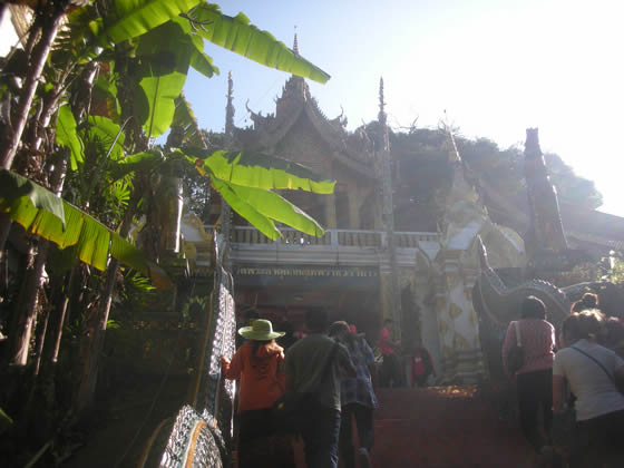 ワット・プラタートドーイステープ