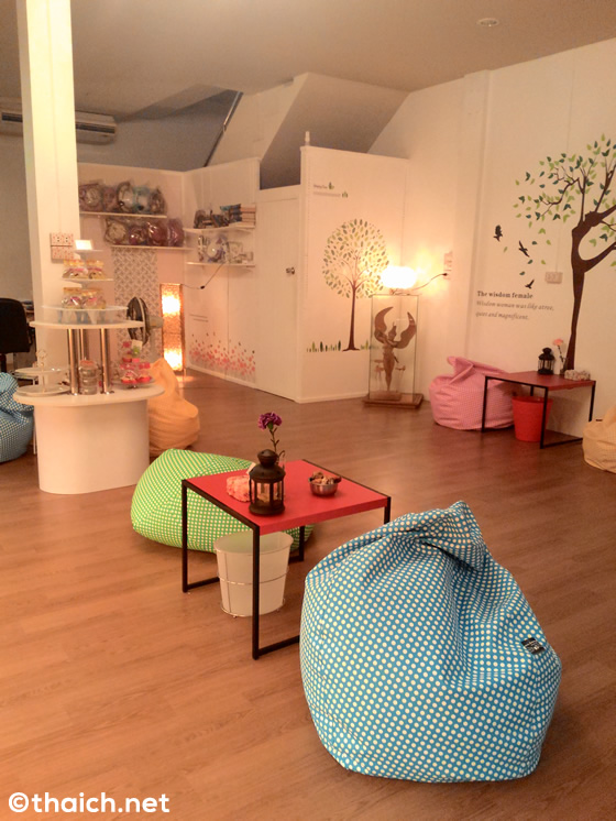 パンガン島のマカロンが美味しくて、くつろげるカフェ Daily Sweet Cafe'