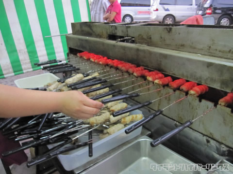 ネームヌアン レストラン「VIENG NEM NEUNG」調理