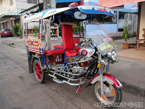 ウドンタニのトゥクトゥク