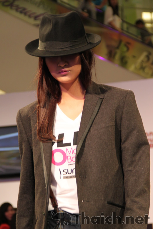 パンケーキ・ケームニット CLEO's 50 Most Eligible Bbachelors 2011