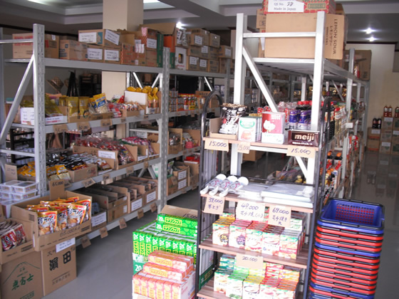 ラオス・ビエンチャンに日本食材専門店J-MARTオープン、バンコクの日系スーパーよりも格安