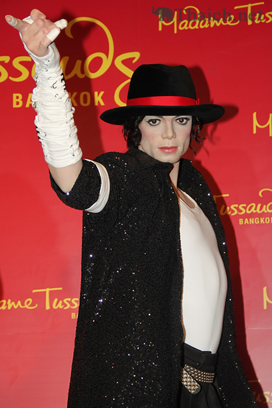 マイケル・ジャクソン新蝋人形がマダムタッソー・バンコクにお目見え