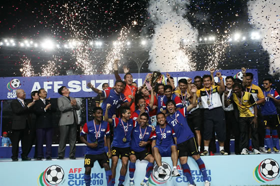 「夢追人」のタイサッカー珍道中