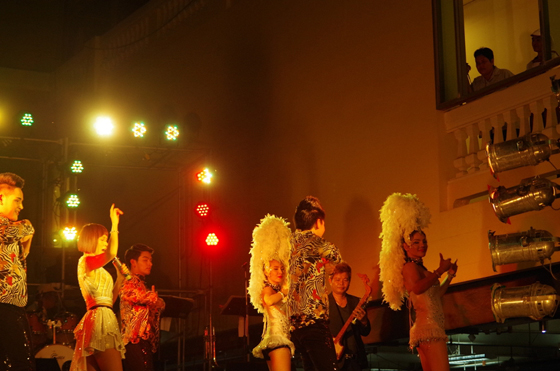 カウントダウンライブ