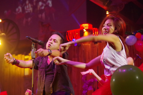 カウントダウンライブ