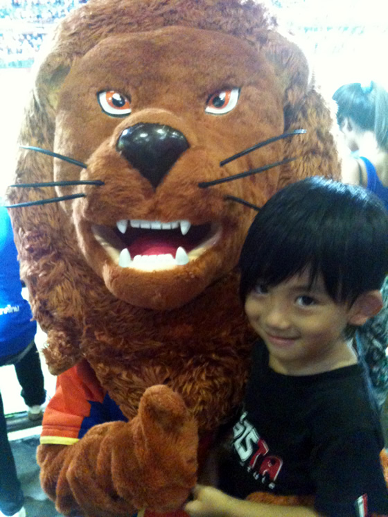 「夢追人」のタイサッカー珍道中 