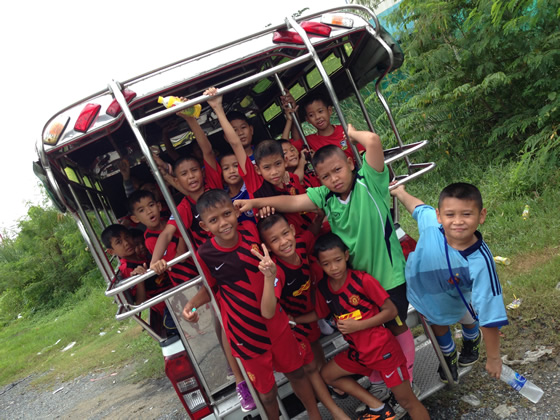 「夢追人」のタイサッカー珍道中 