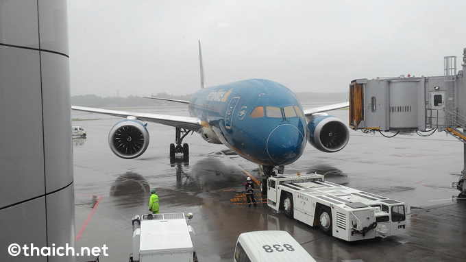 ベトナム航空で成田－バンコクの旅