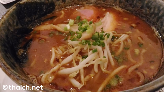 スクンビット通り「福田製麺」は麺もスープも店舗内で仕込む自家製
