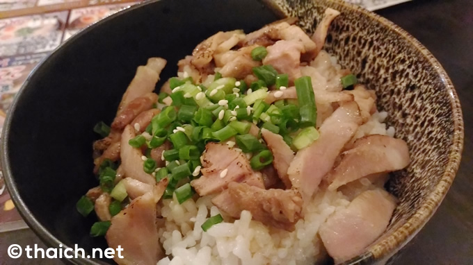 スクンビット通り「福田製麺」は麺もスープも店舗内で仕込む自家製