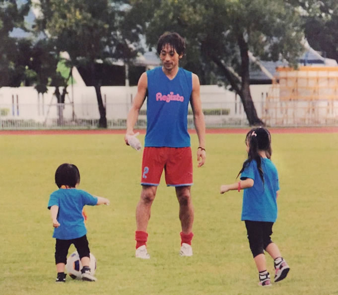 サッカーを通じた国際交流で脂肪を燃やす… サッカーを通じた国際交流で脂肪を燃やす…