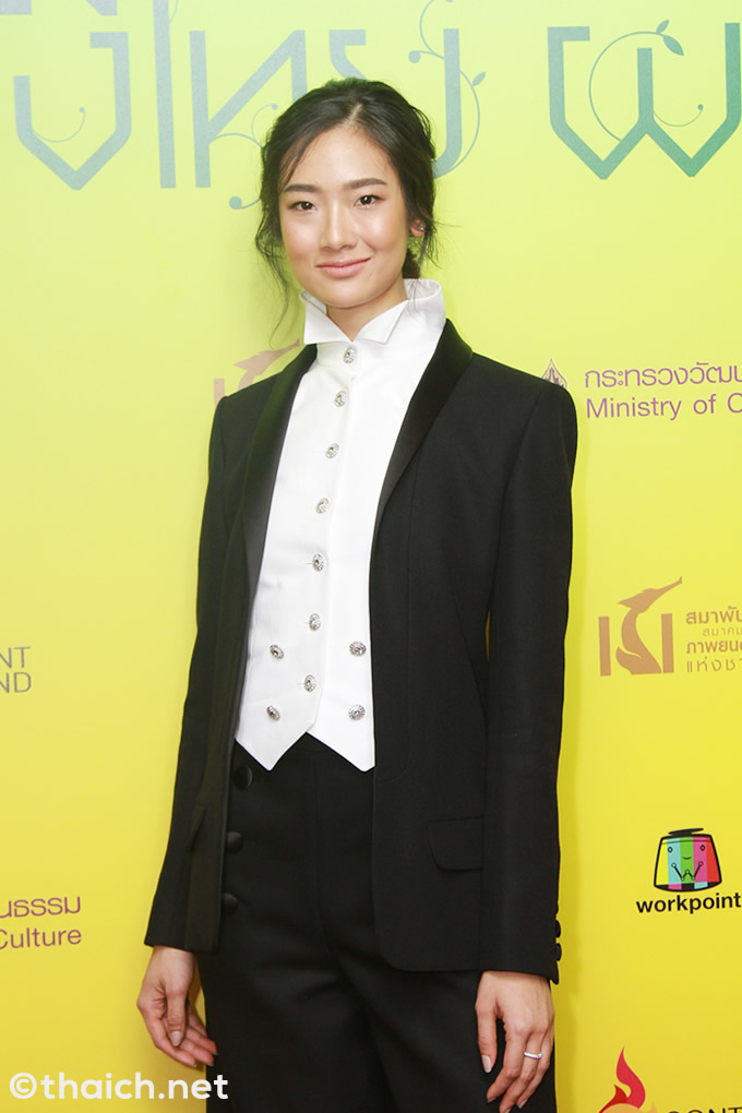 オークべッブ=チュティモン チュンチャルーンスクイン(Aokbab-Chutimon Chuengcharoensukying) オークべッブ=チュティモン チュンチャルーンスクイン(Aokbab-Chutimon Chuengcharoensukying)