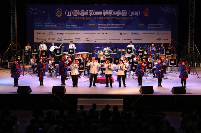 シンガポール警察音楽隊コンサート（ミャンマー2017）