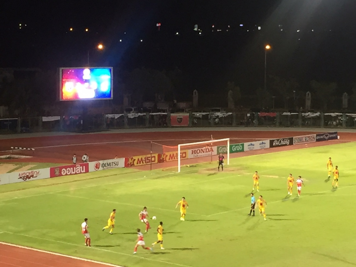 不器用なタイリーガーの生き様 -シーサケットFC最終戦観戦記- 不器用なタイリーガーの生き様 -シーサケットFC最終戦観戦記-