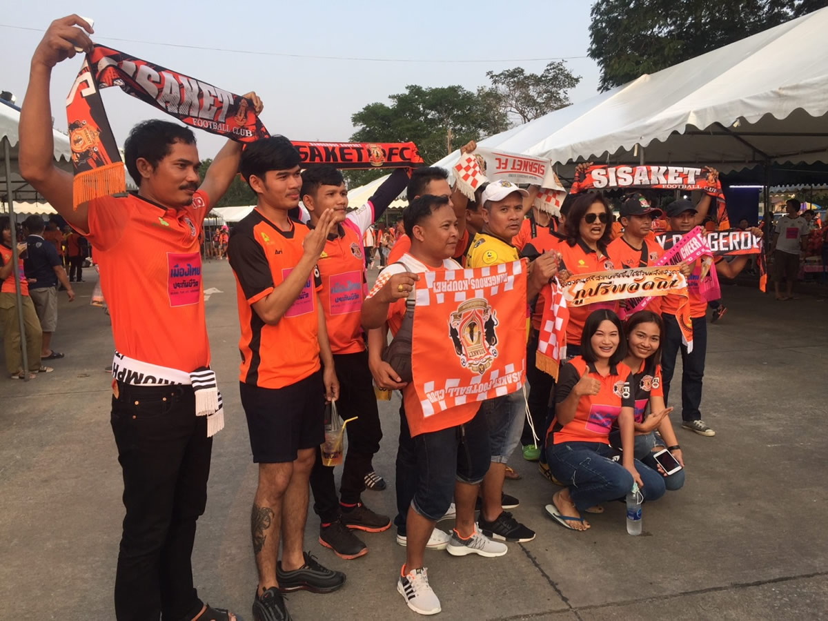 T1昇格争いが佳境を迎えたシーサケットFCを追う T1昇格争いが佳境を迎えたシーサケットFCを追う