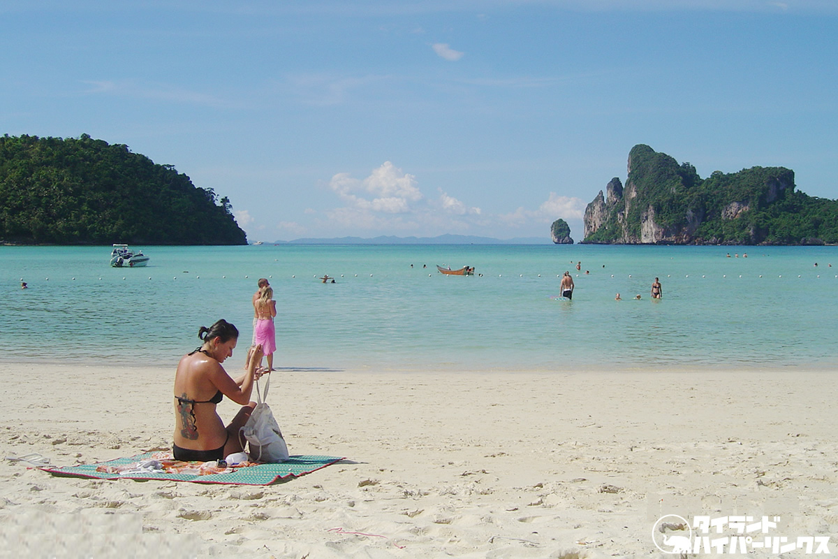 8月末までに外国人観光客のタイ入国を認める動き、タイ南部の5つの島を開放か