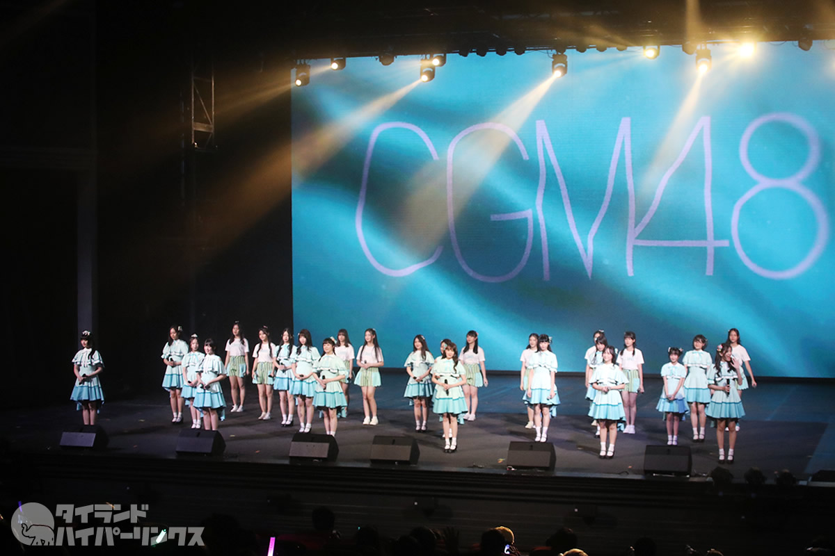 CGM48、メンバー25人全員でバンコクのステージに登場！［BNK48 Wonderland］