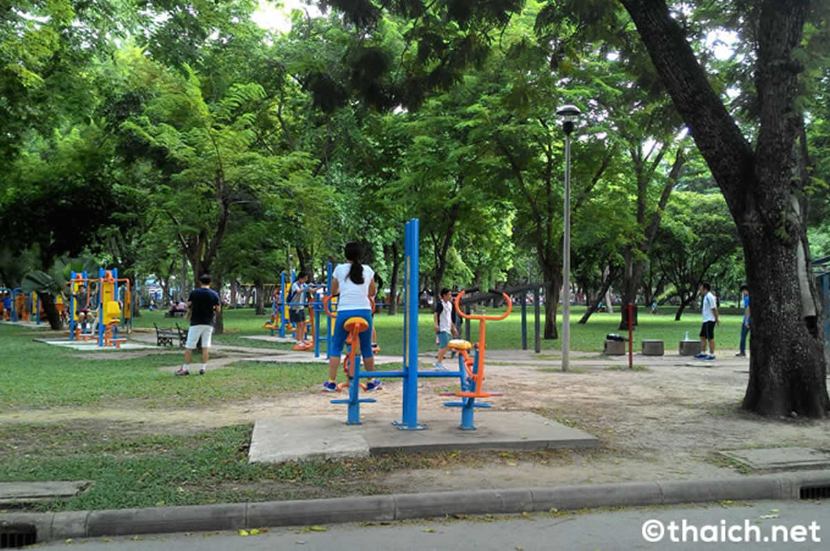 ルンピニ公園で反政府デモ、7月22日（木）16時頃から