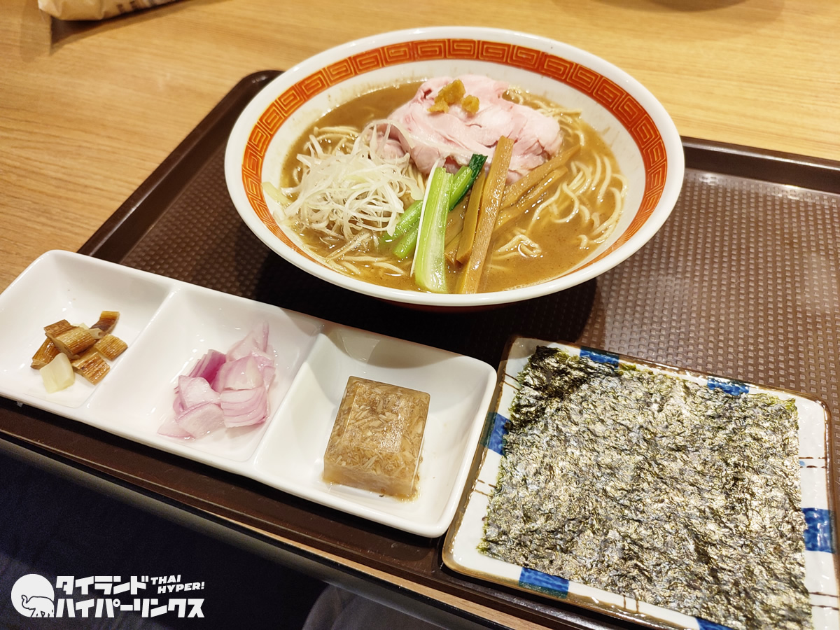 「らーめん味彩アソーク店」が料亭化?手間のかかった焼鯖らーめん 「らーめん味彩アソーク店」が料亭化?手間のかかった焼鯖らーめん