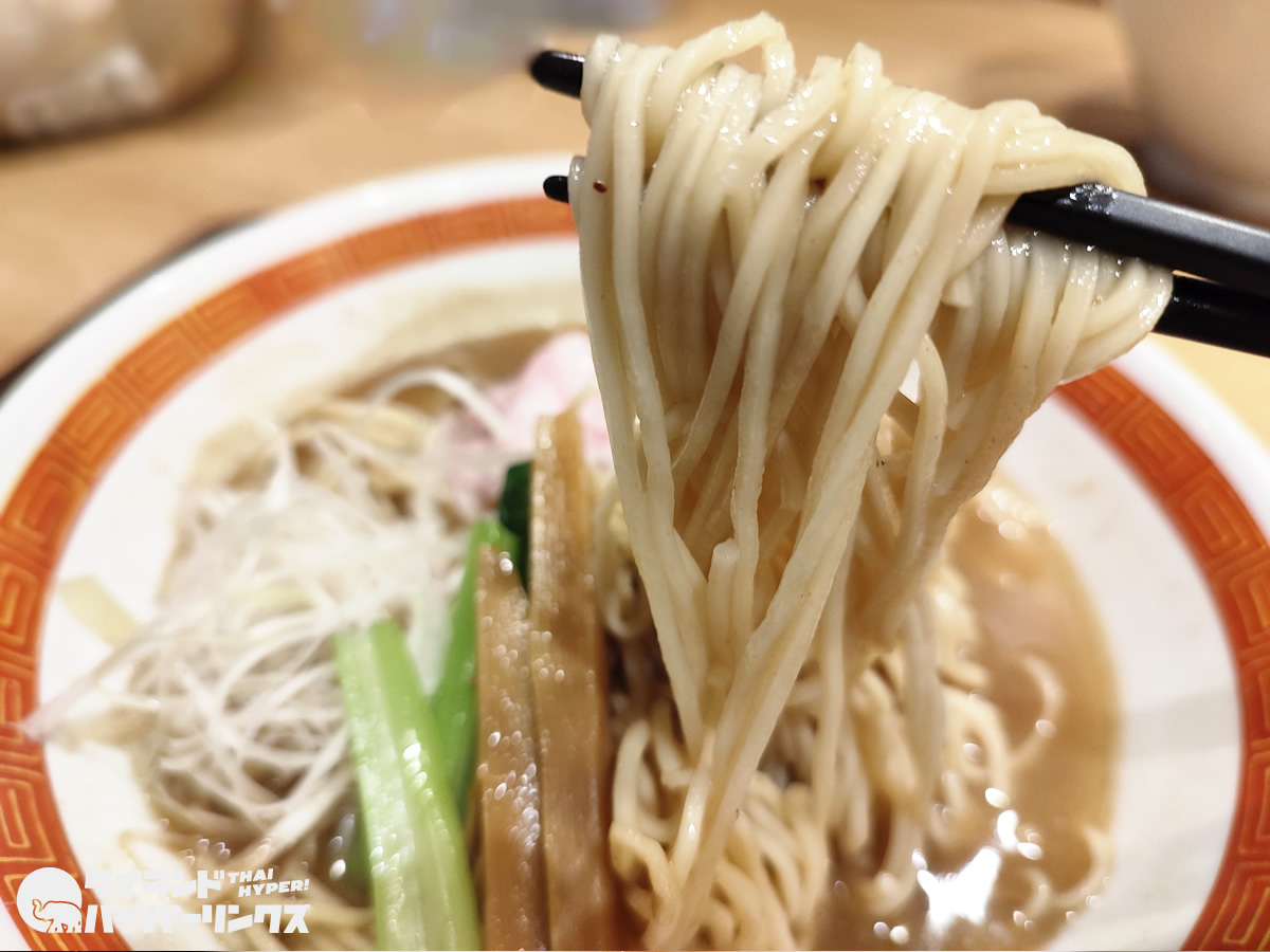 「らーめん味彩アソーク店」が料亭化?手間のかかった焼鯖らーめん 「らーめん味彩アソーク店」が料亭化?手間のかかった焼鯖らーめん