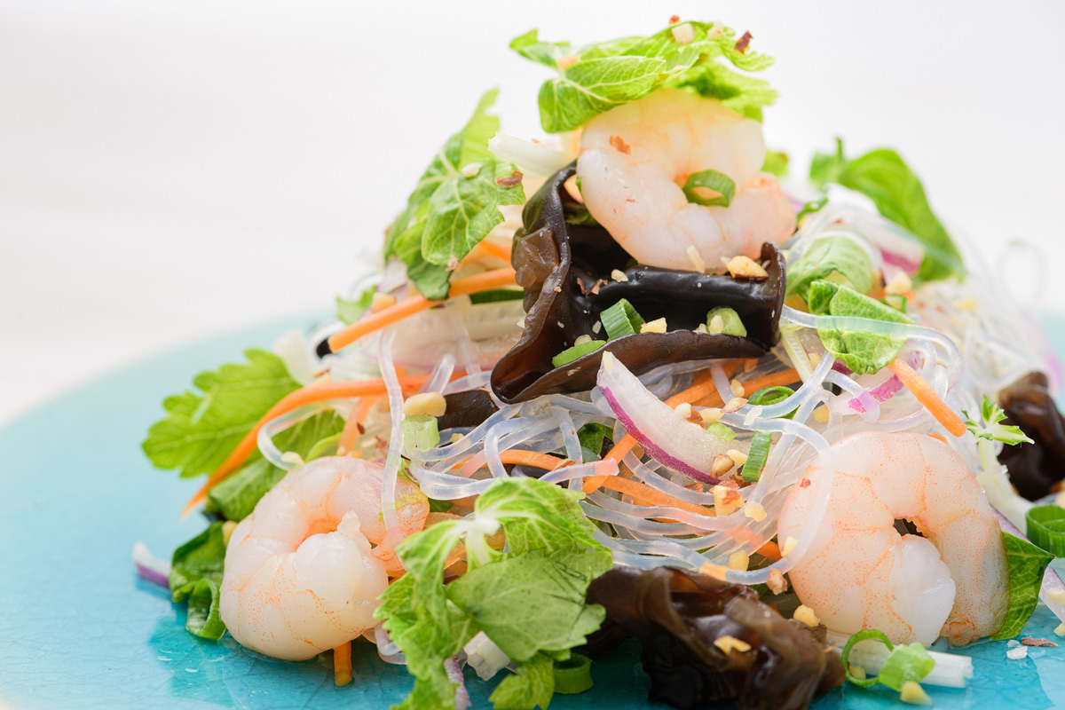 ホワイトセロリ香るヤムウンセン