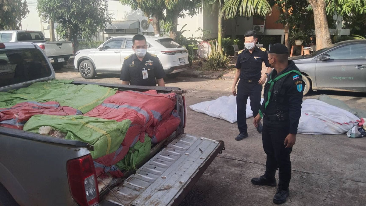 カンボジアから密輸の豚の死体1.5トンを押収