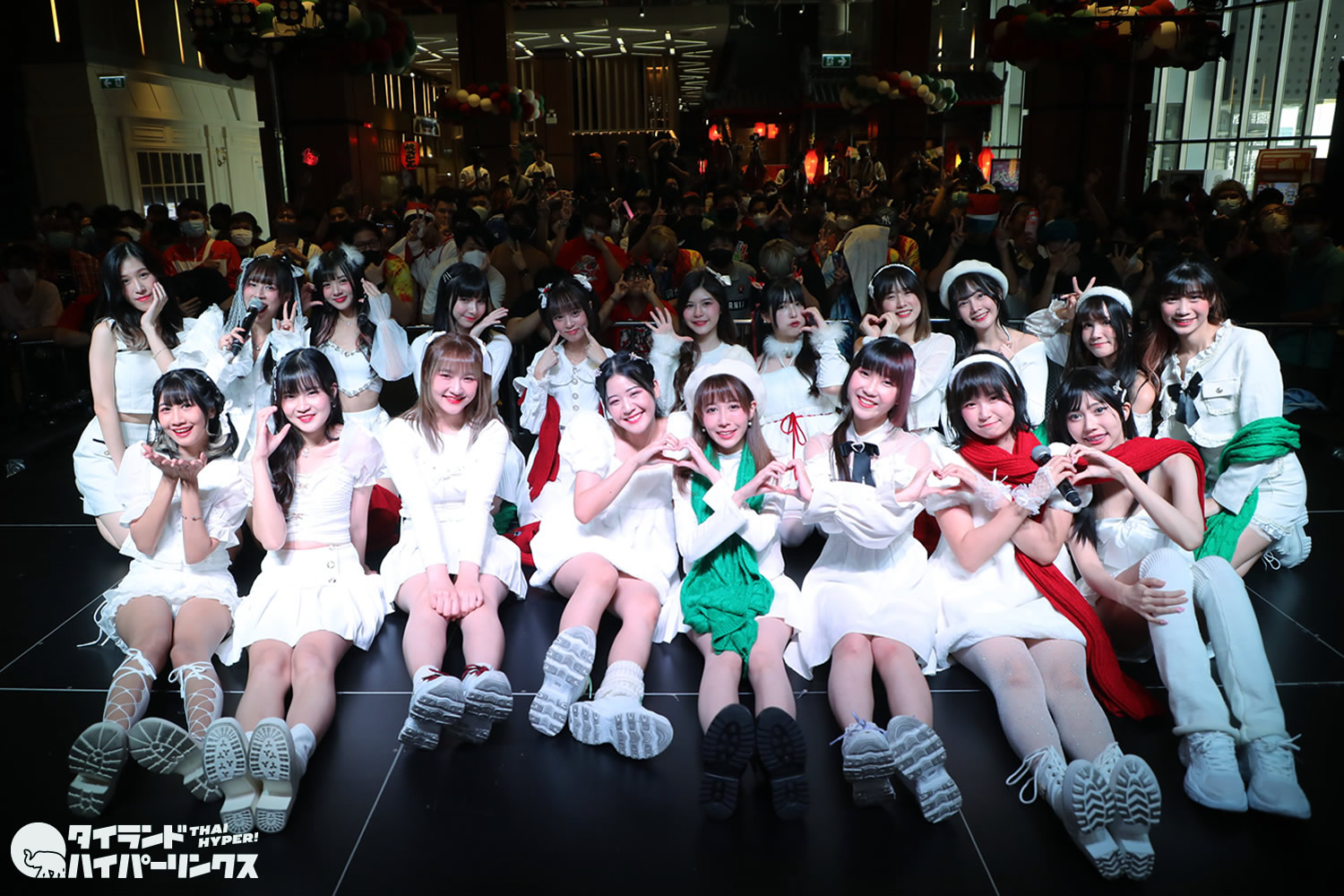 クリスマスにSiamdolのアイドル達のスペシャルショー